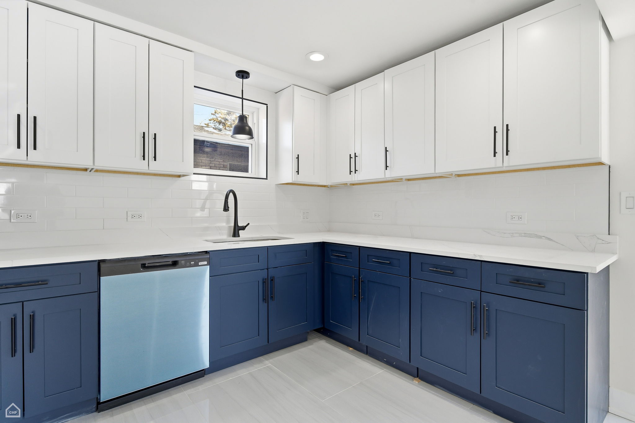 710 Greenbay Ave - Aureliano Brito_CHP2026_013