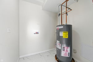 710 Greenbay Ave - Aureliano Brito_CHP2026_015