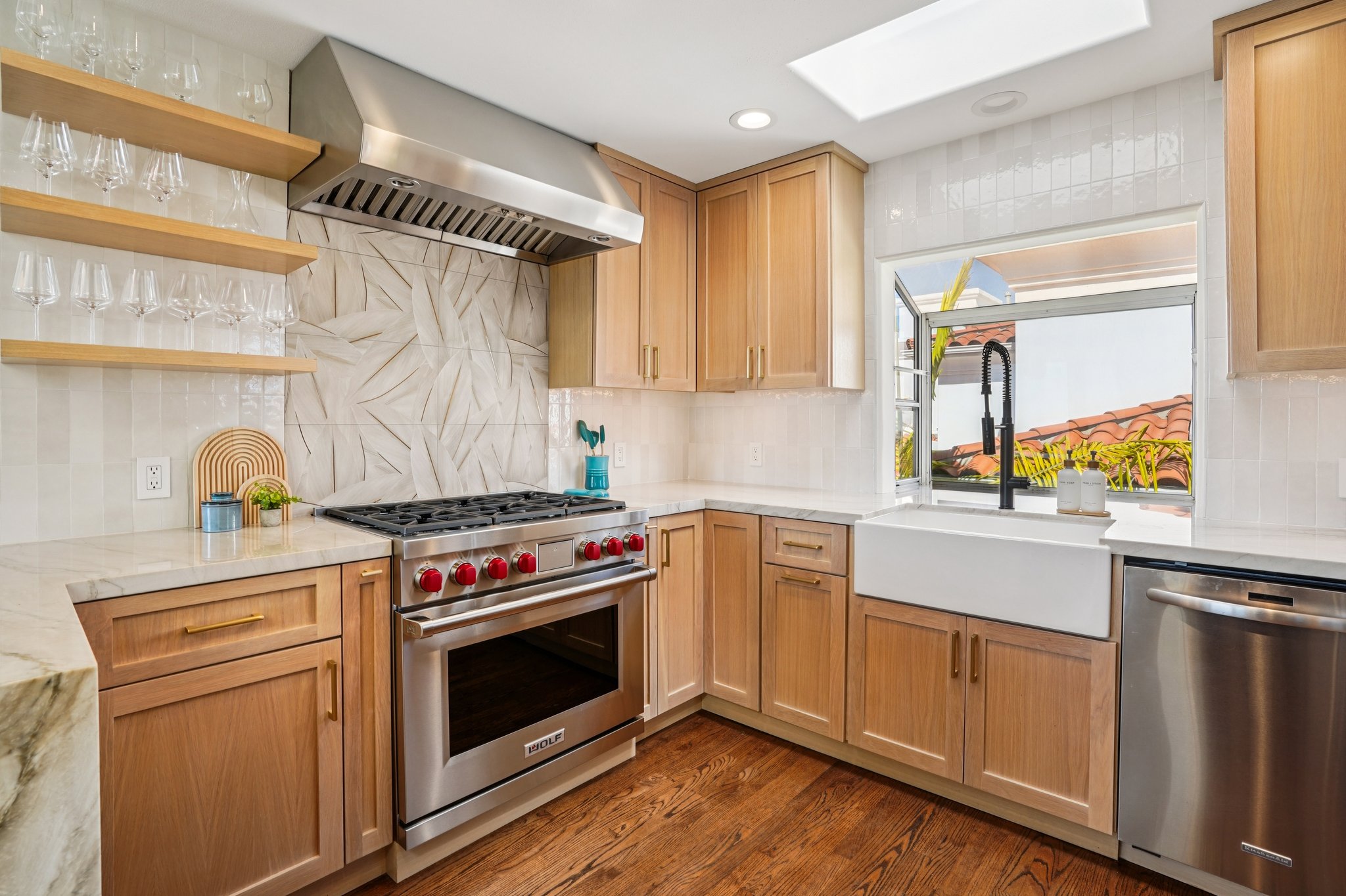 Manhattan Beach Blvd-S0204-019.jpg