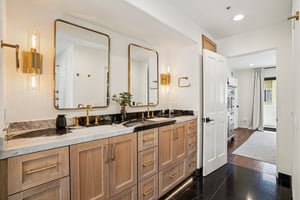 Manhattan Beach Blvd-S0204-034.jpg