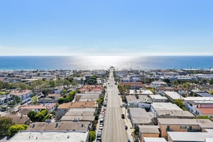 Manhattan Beach Blvd-S0204-059.jpg