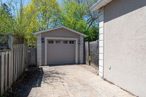  Photo 34