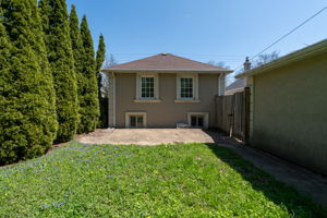  Photo 40