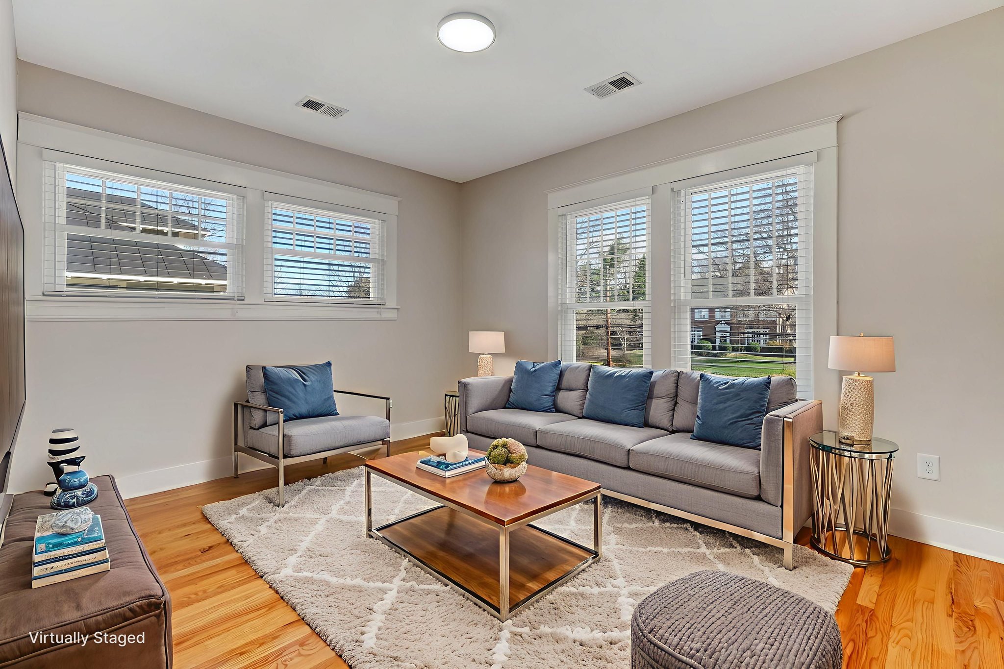 Flex Space virtually staged