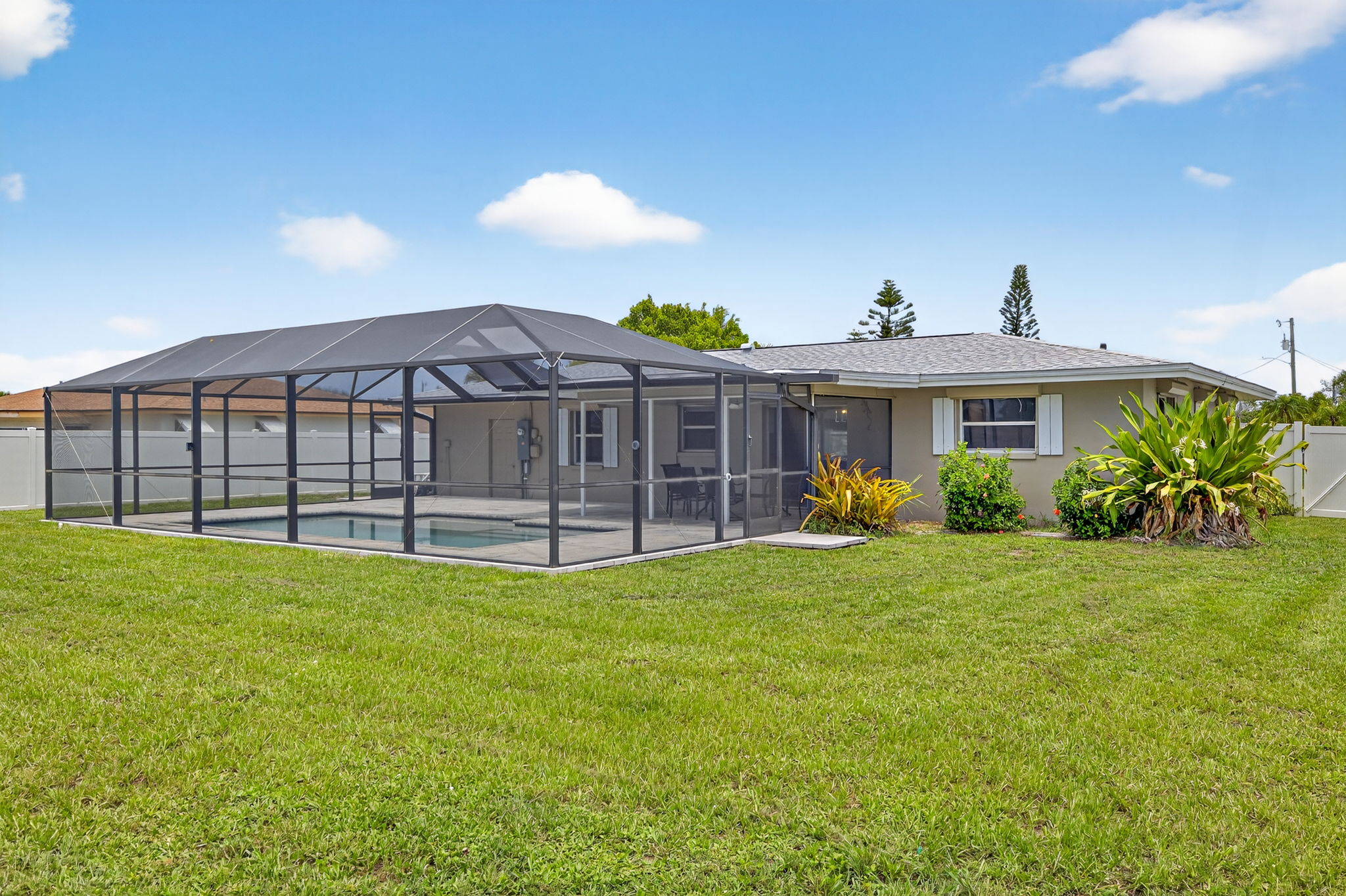 Rear Exterior 2 of 2