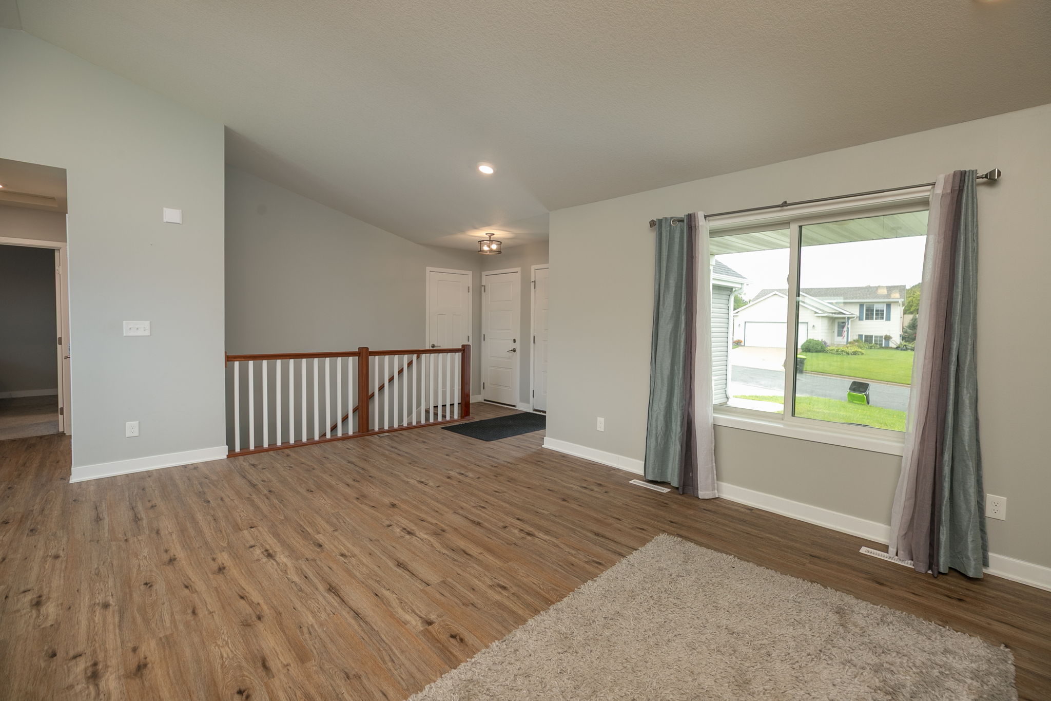 05-Living Room