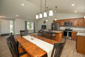 10-Dining Room