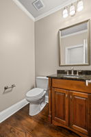  Photo 40