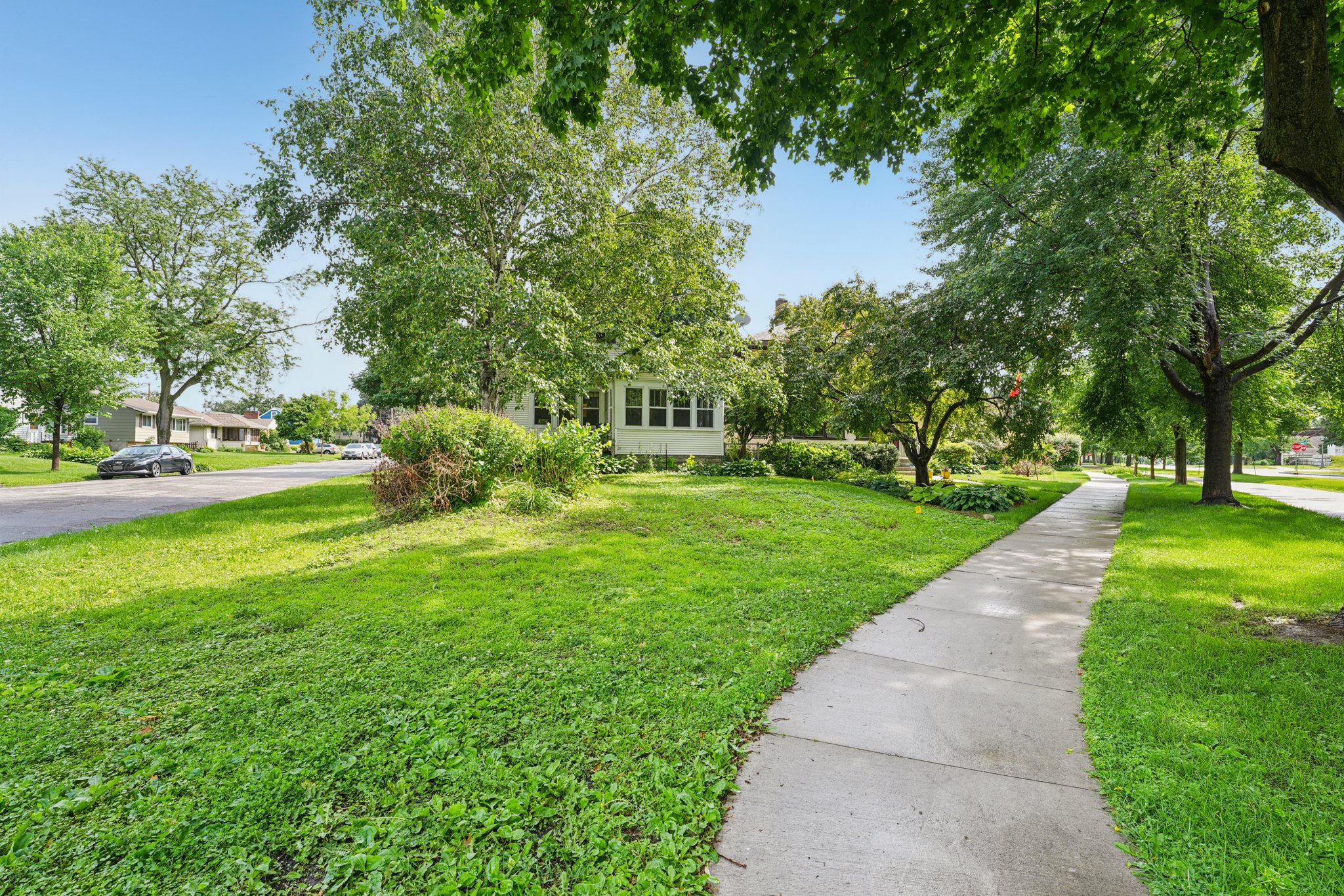 Wheelock Pkwy-1706-043.jpg