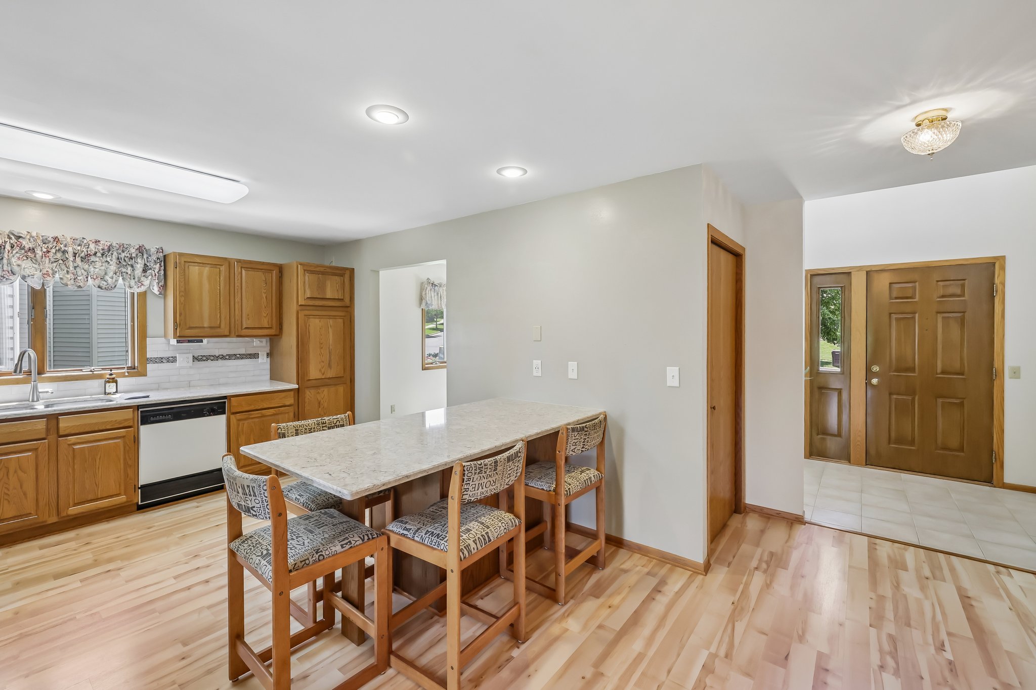 Spring Hill Dr-S3005-014.jpg