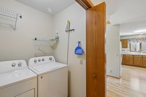 Spring Hill Dr-S3005-020.jpg