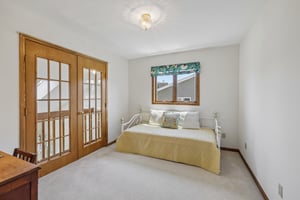 Spring Hill Dr-S3005-036.jpg