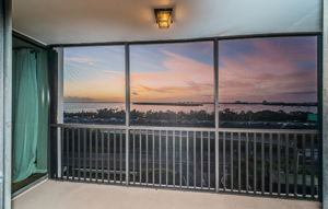 Guest Bedroom Balcony22