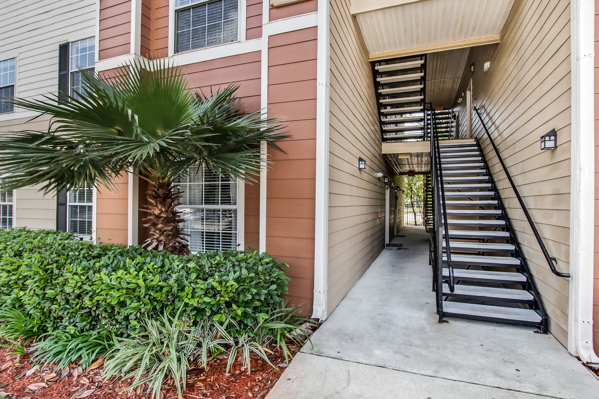 7101 Wilson Blvd, Jacksonville, FL 32210 ECVT