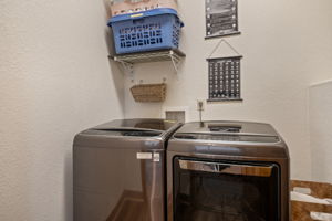  Photo 36