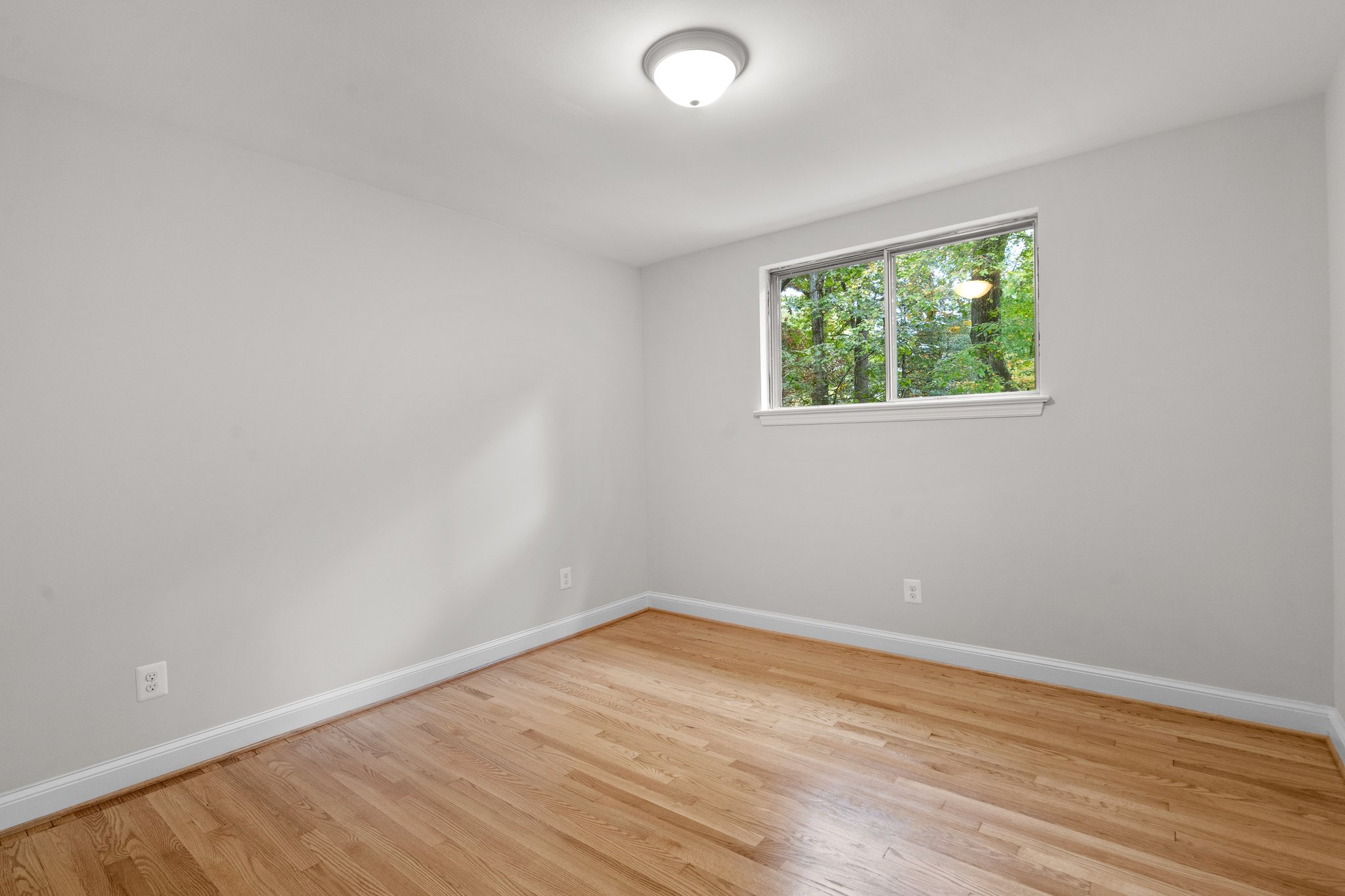 Upper Levle 2- Bedroom 5