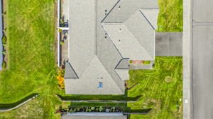  Photo 0
