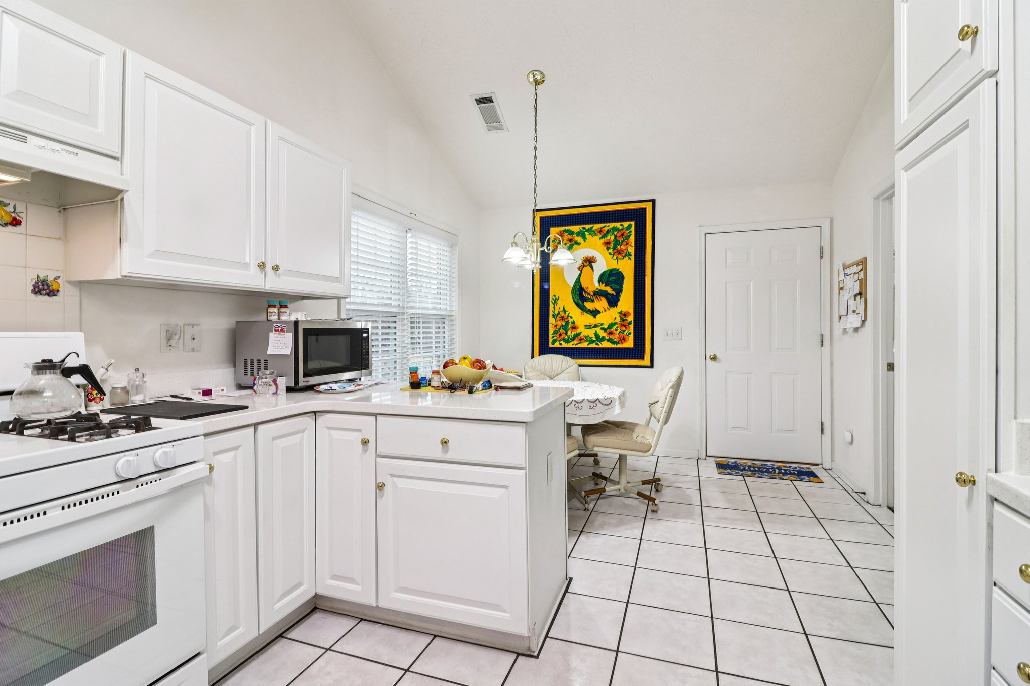 Timberbrooke Dr-S2702-017.jpg