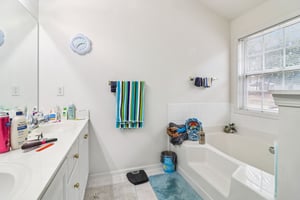 Timberbrooke Dr-S2702-040.jpg