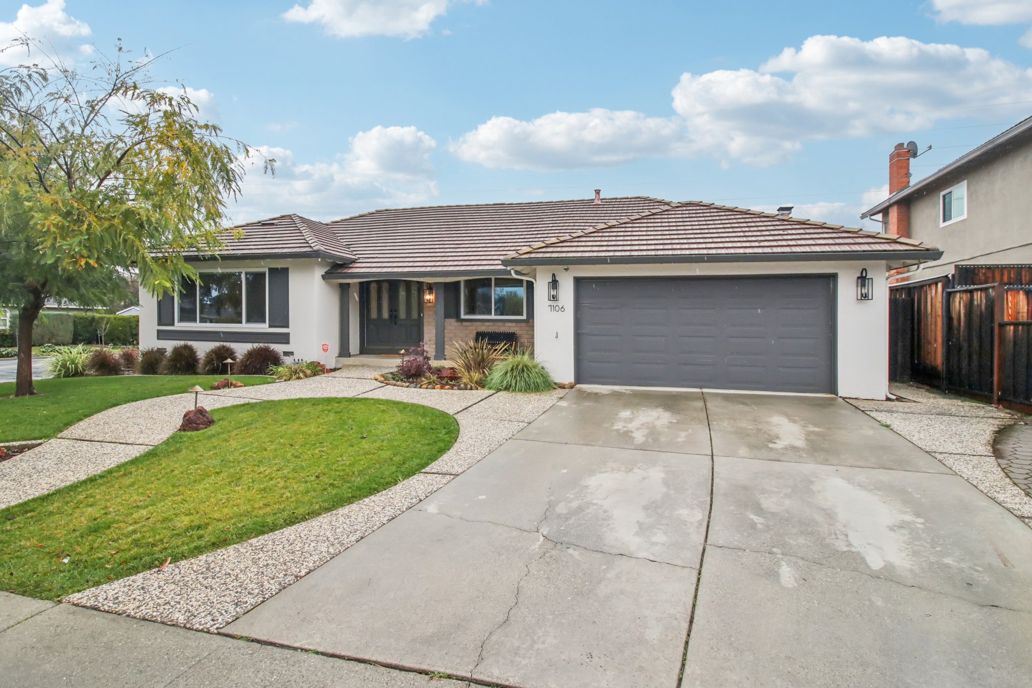 Brooktree Way-L1702-002.jpg