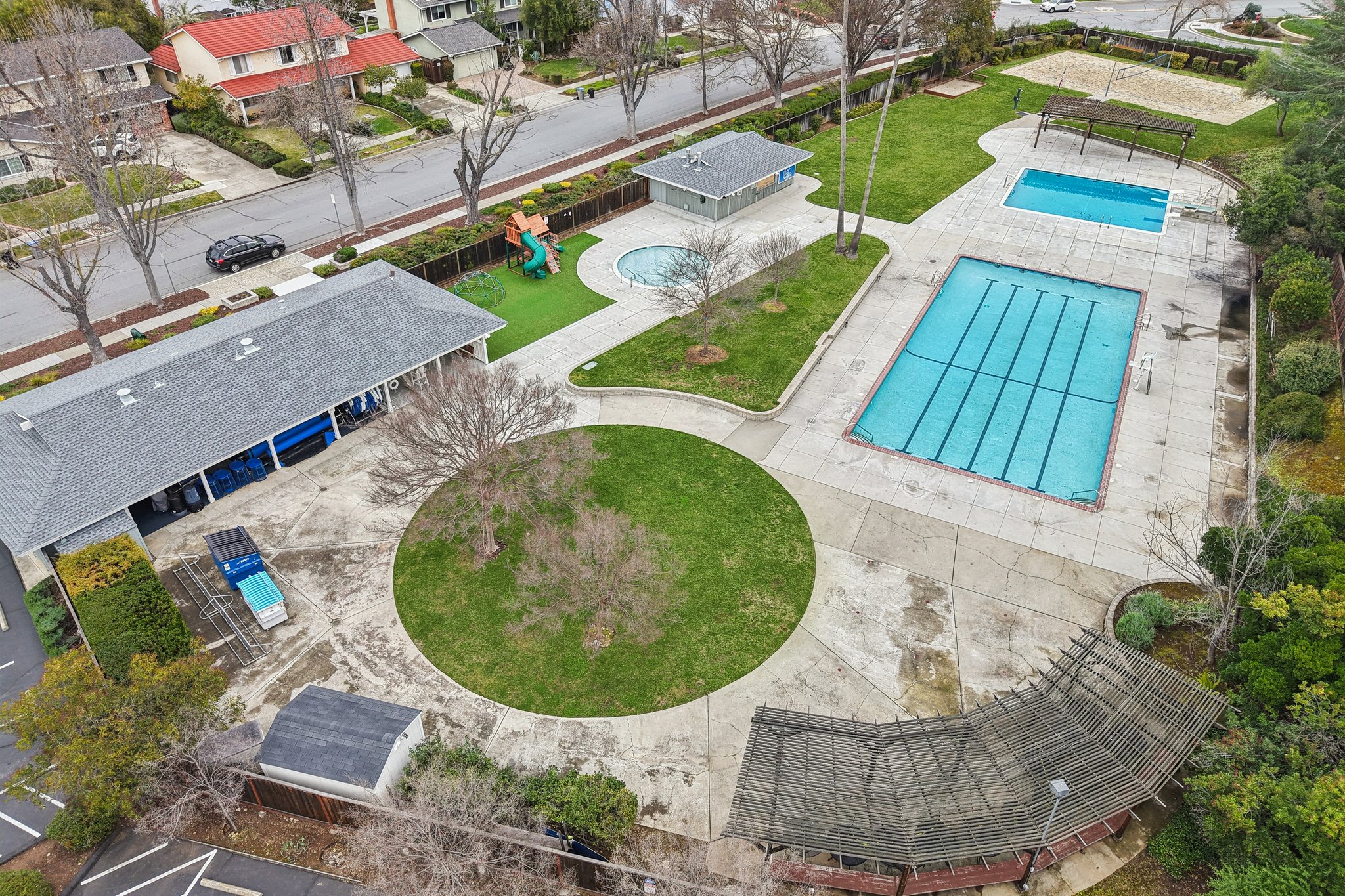 Brooktree Way-2102-907.jpg