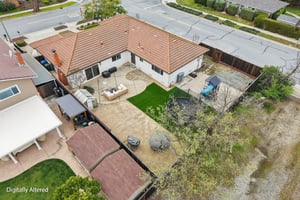 WA-Brooktree Way-L2102-003.jpg