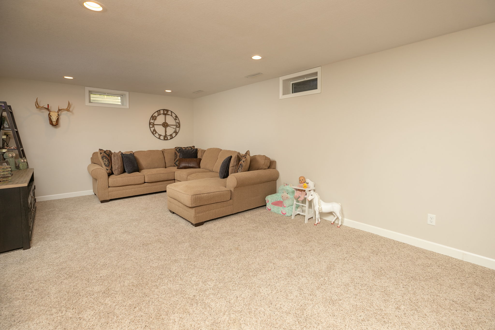 23-Family Room