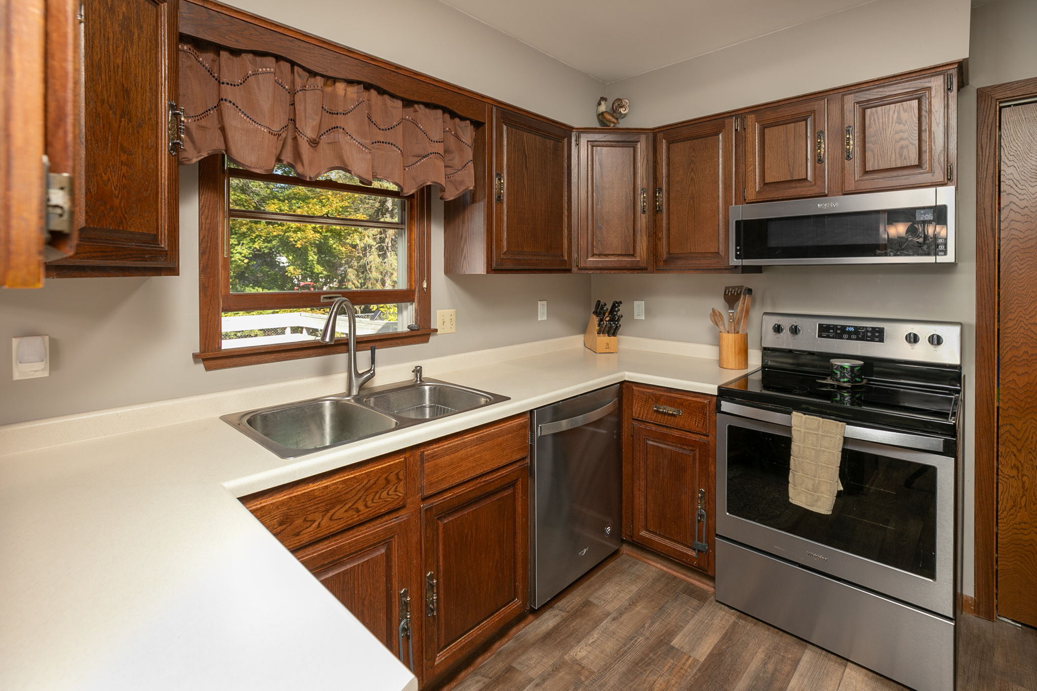 11-Kitchen