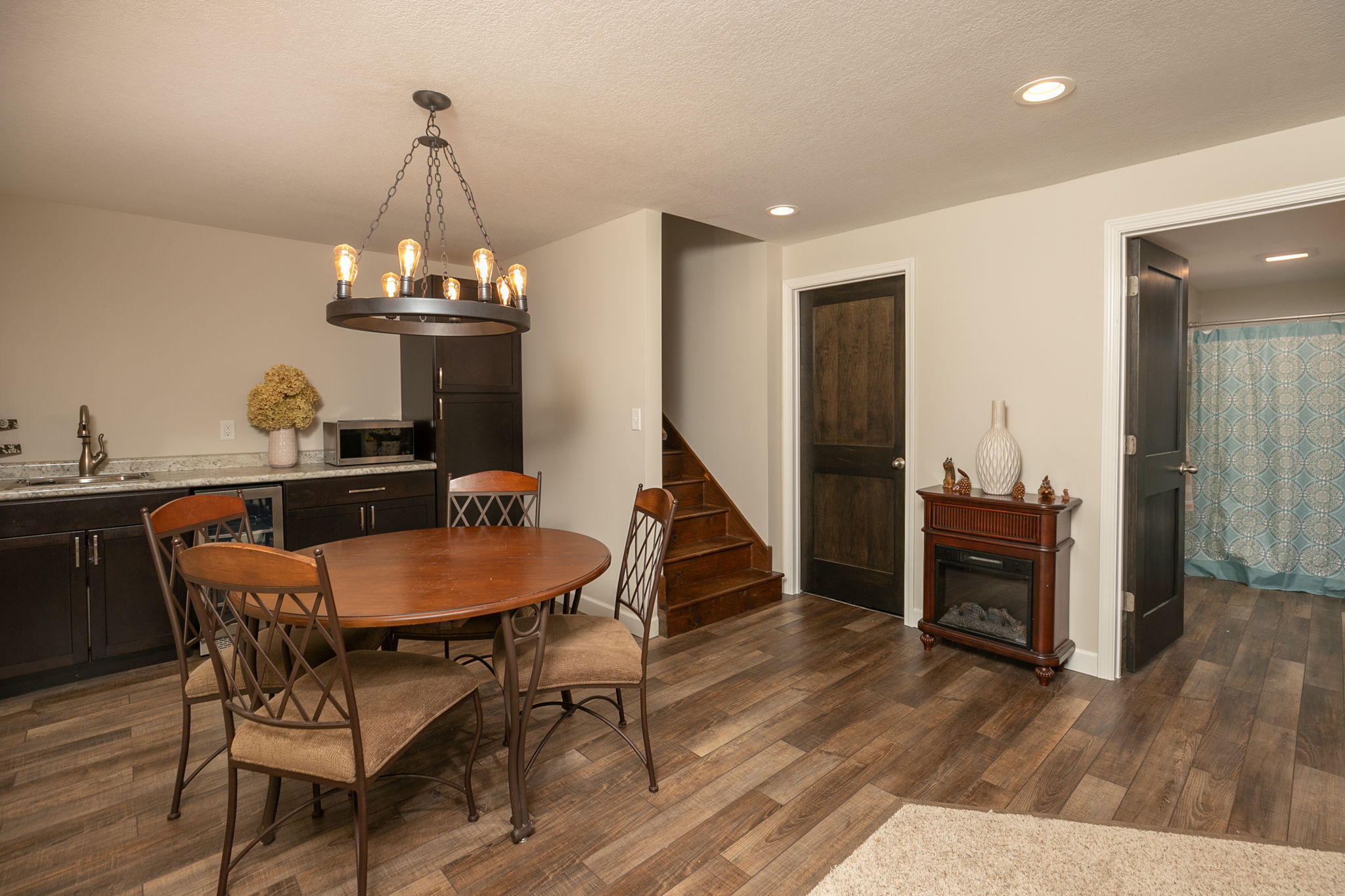 27-Family Room