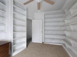 711 Cadwell St-27