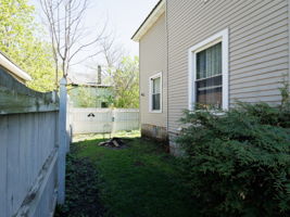 711 Cadwell St-35