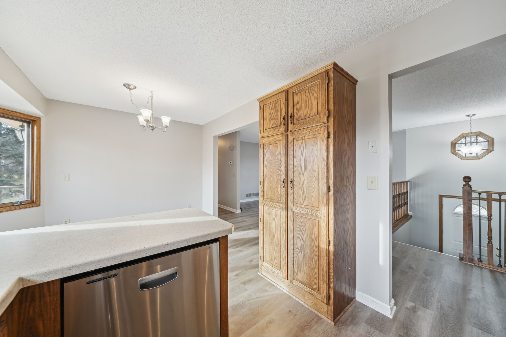 13_Interior