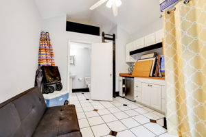 E Concord St-053