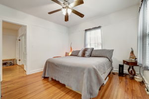 E Concord St-041