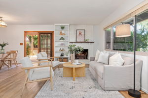04 - Living Room