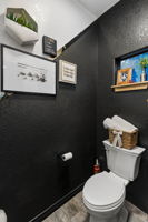  Photo 48