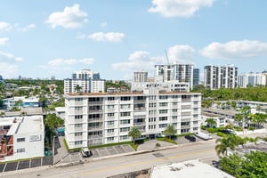 N Birch Rd 204-S1410-039.jpg