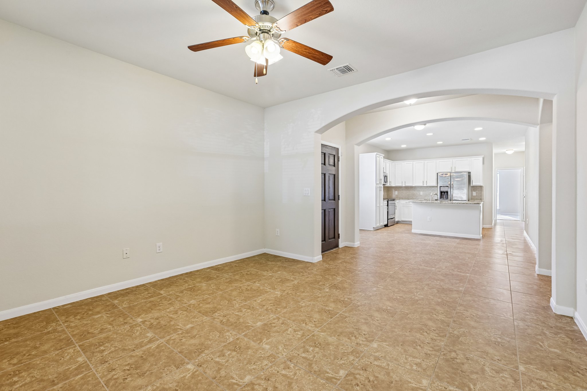 Rolling Oak Dr 100-S2605-007.jpg