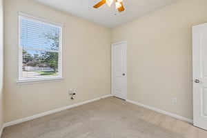Rolling Oak Dr 100-S2605-018.jpg