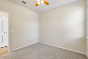Rolling Oak Dr 100-S2605-019.jpg