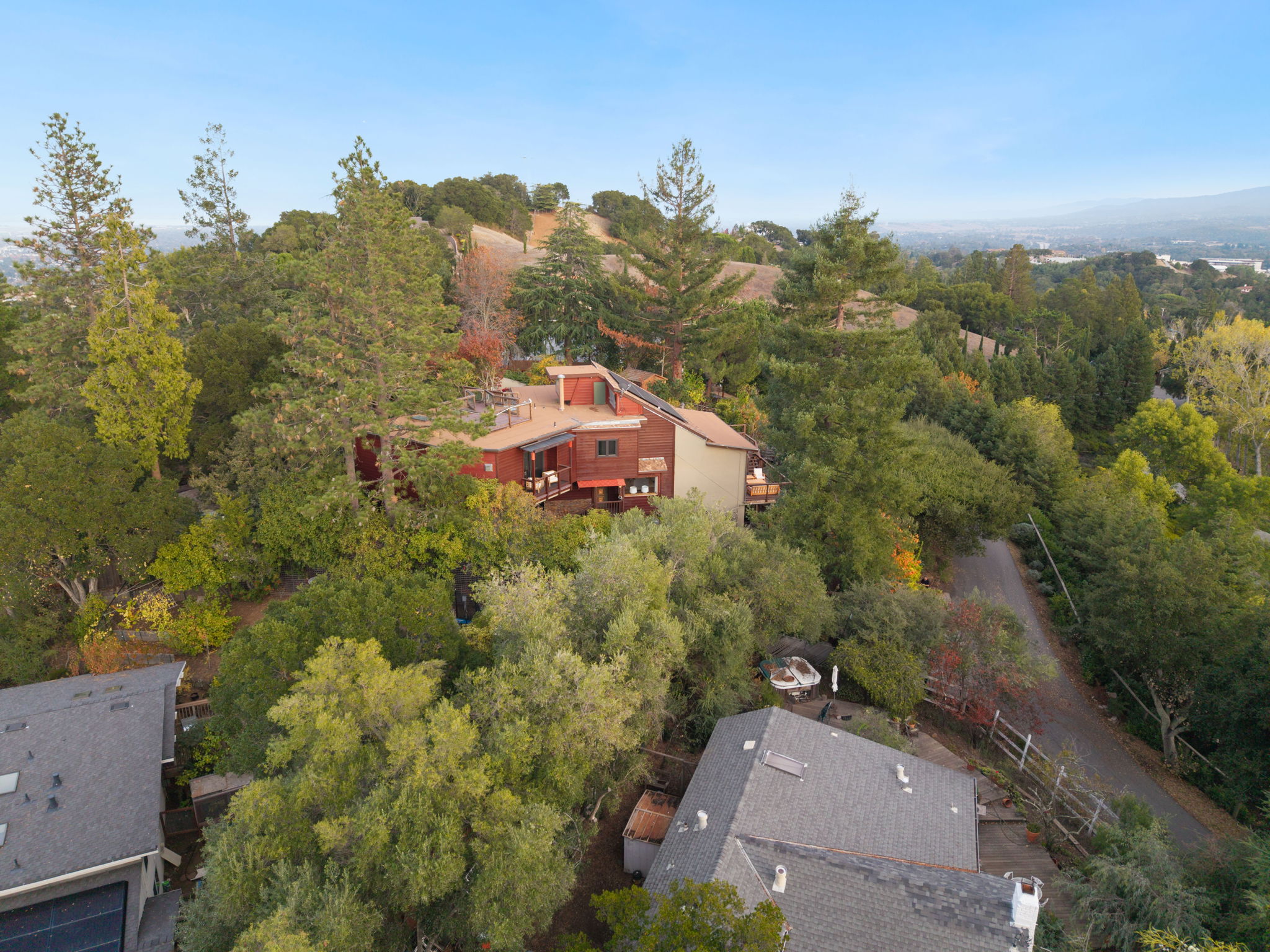 711 W California Way, Woodside, CA 94062, USA Photo 5