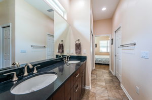 Master Bathroom1d