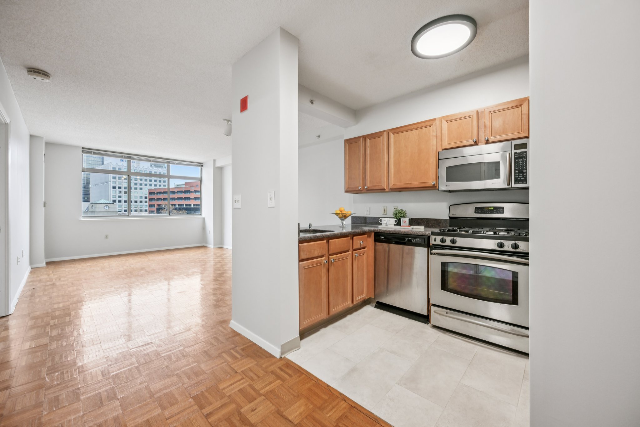 Open Concept Living & Updated Kitchen