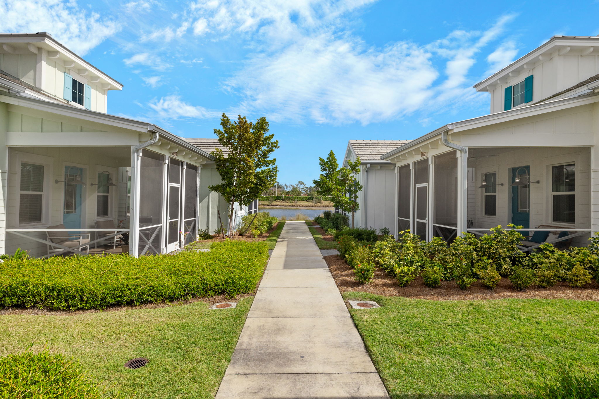 7112 Saona Ct. walkway to lake