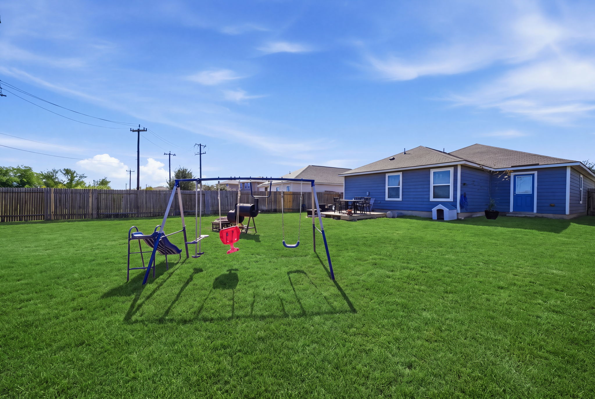  Photo 44
