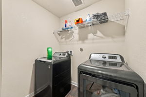  Photo 39