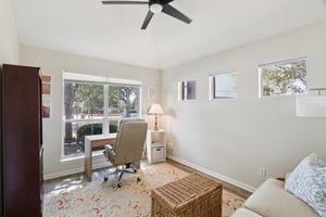Cromarty Ln-S2609-025.jpg
