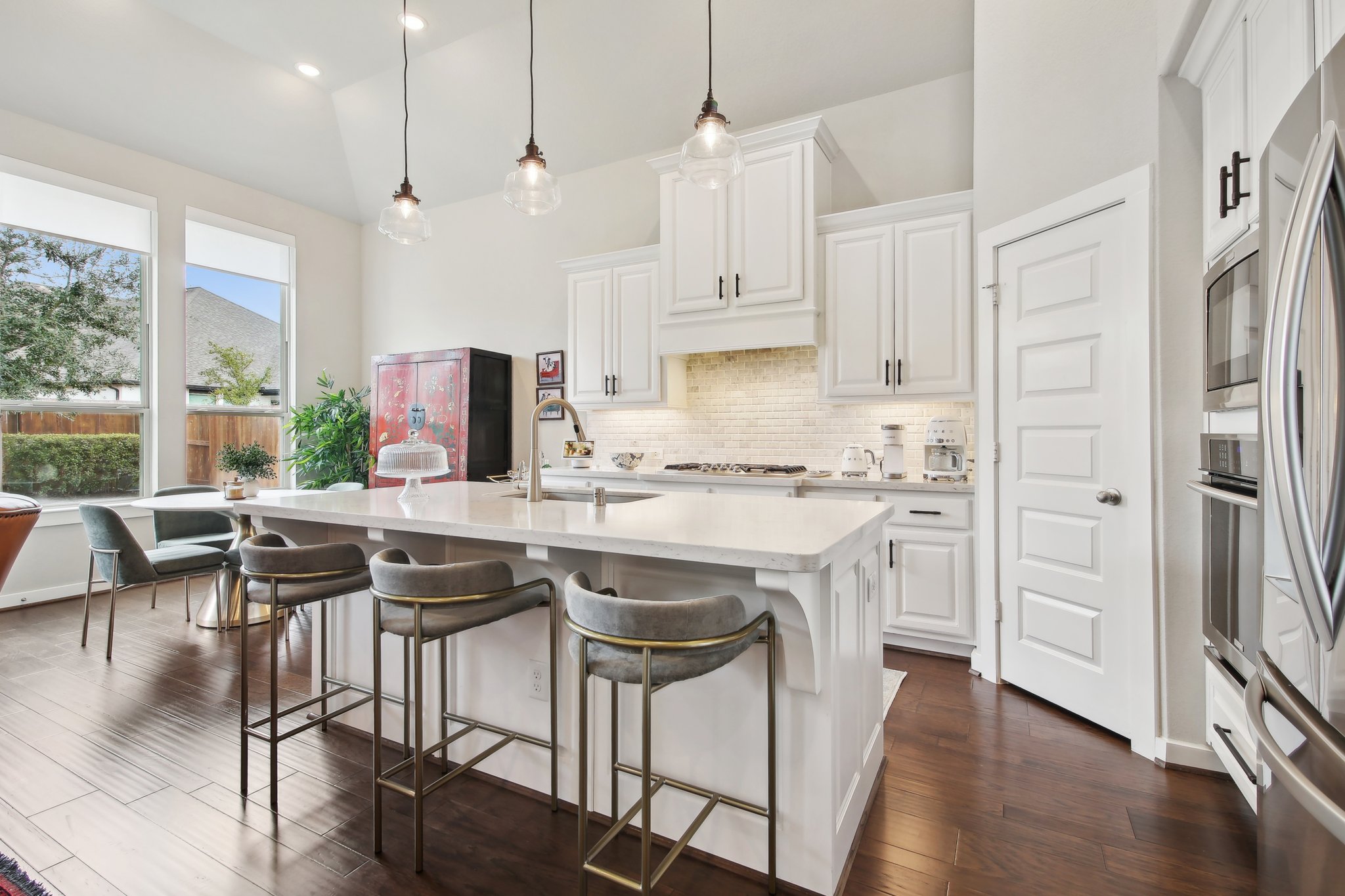 Kitchen/Breakfast Area