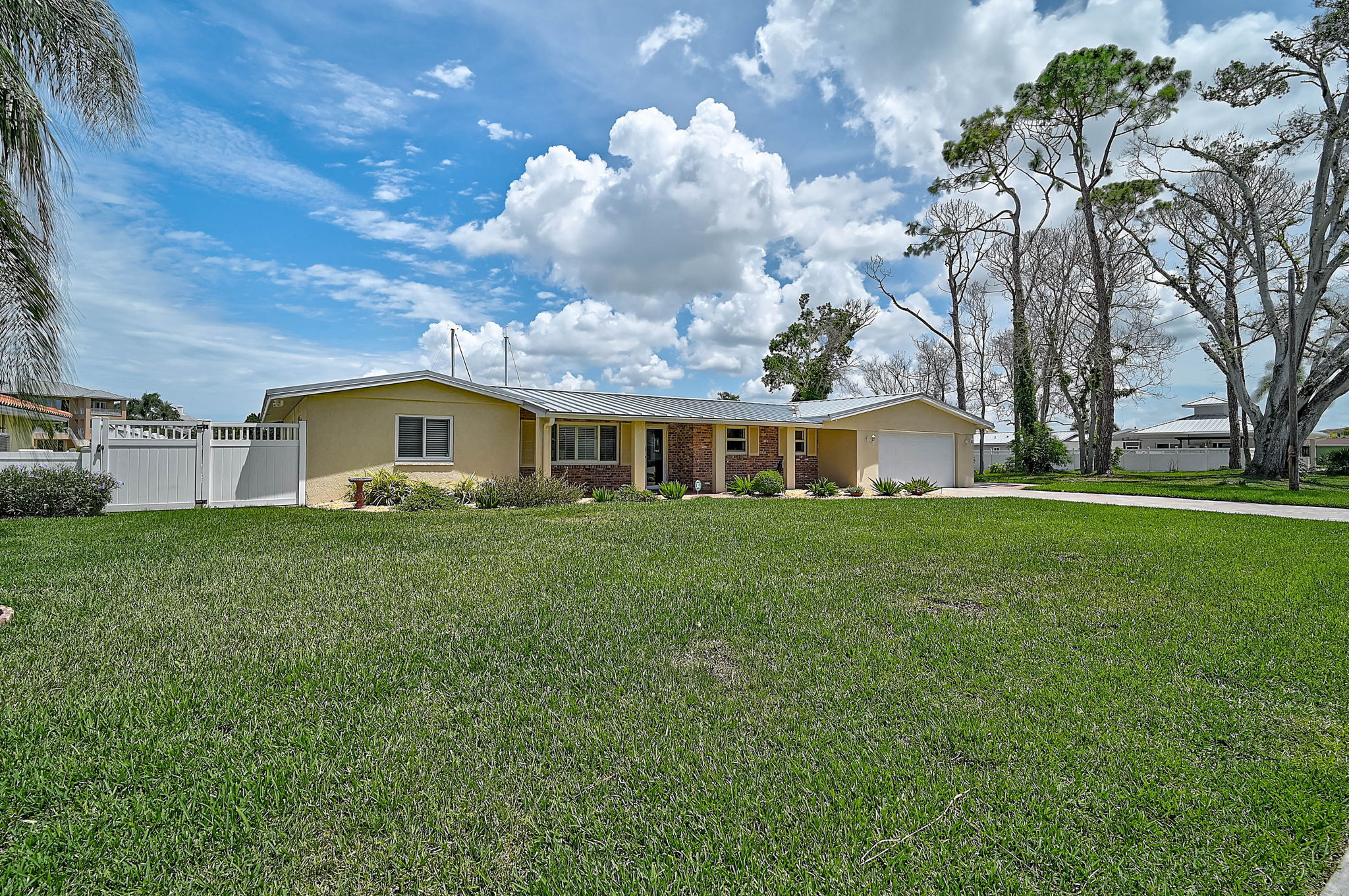 7118 Westmoreland Dr-4