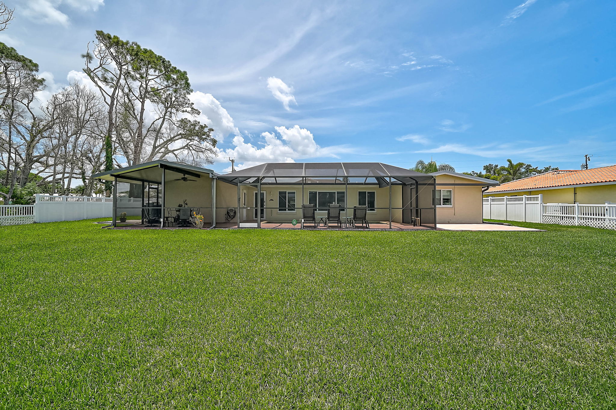 7118 Westmoreland Dr-37